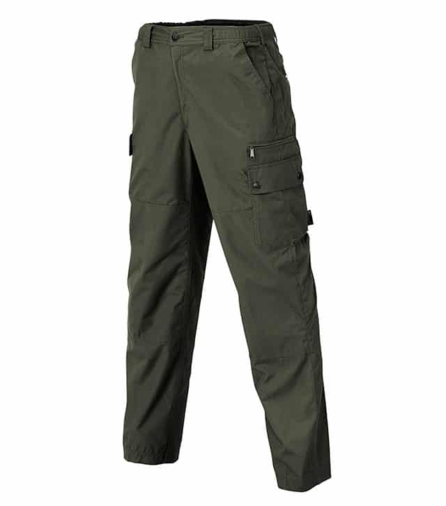 photo of Pinewood finnveden trousers in dark green colour