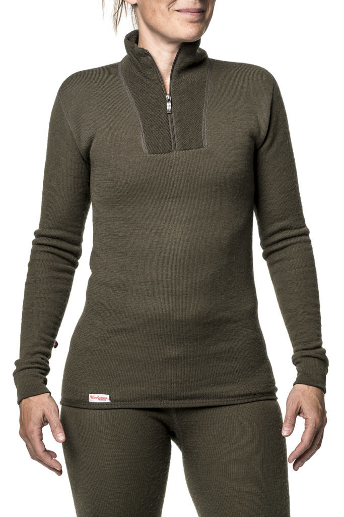 photo of Woolpower 200 turtleneck pine green