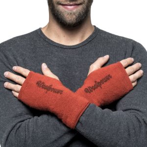 photo of Woolpower wrist gaiter 200 autumn red