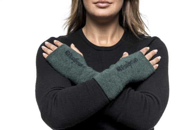 photo of Woolpower wrist gaiter forest green