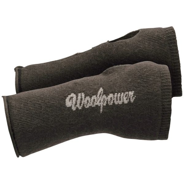 Woolpower Wrist Gaiter 200 - pine green - Image 2