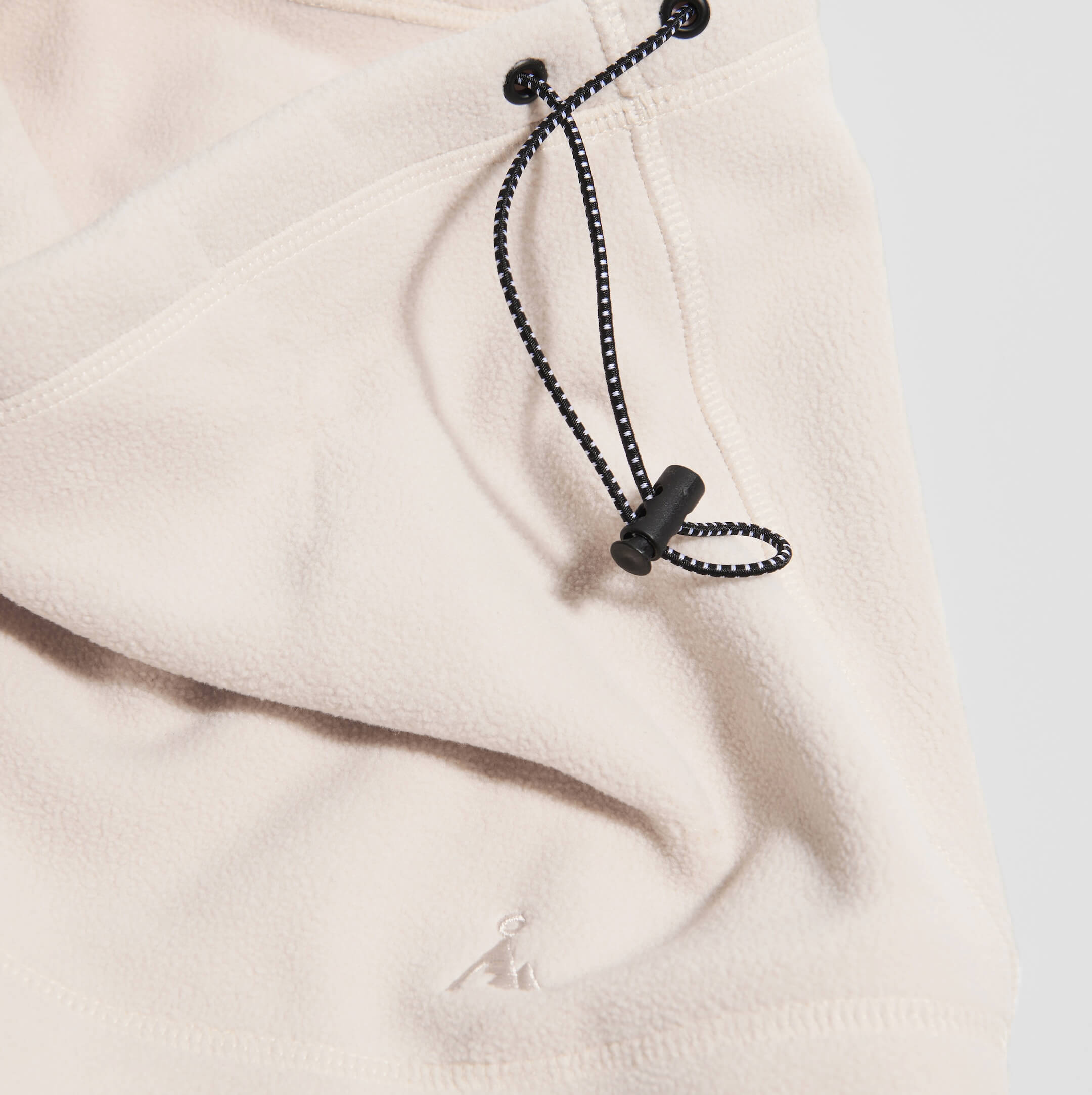 photo of vaga-fleece-neck-gaiter-ecru